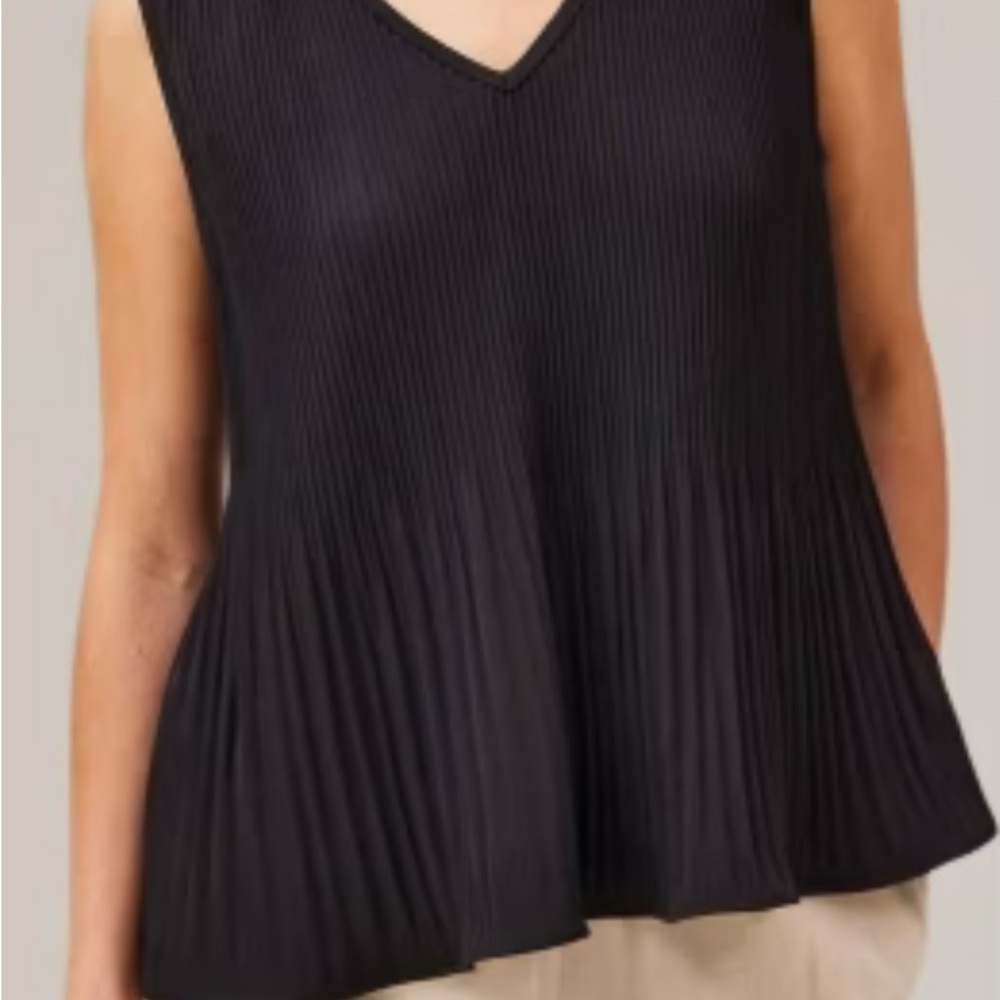 Adrianna Papell Black Pleated Tank Top
